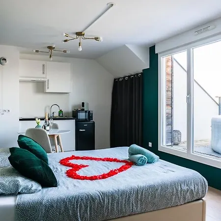 Studio Disney Lac Apartman *